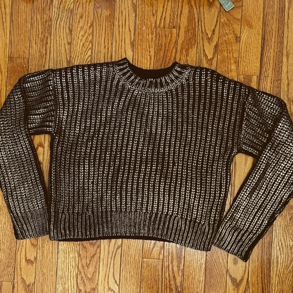 Cropped Black Sweater With Gold Metallic Stripes - Picture 1 of 5